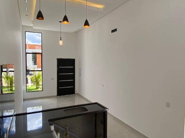 #15 - Casa para Venda em Sorocaba - SP - 2