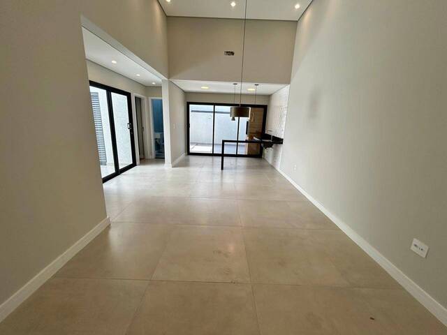 #18 - Casa para Venda em Sorocaba - SP - 3