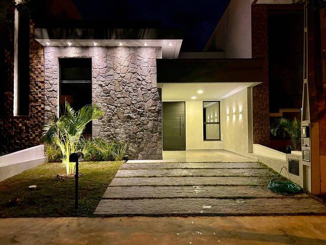 #18 - Casa para Venda em Sorocaba - SP - 2